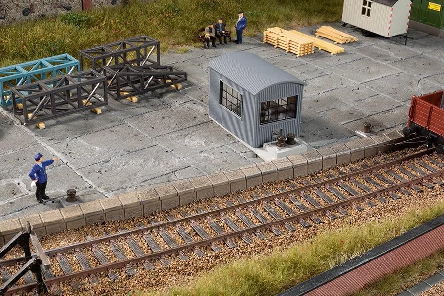 Auhagen 11468 Operating Track Shunting Shed and Winch