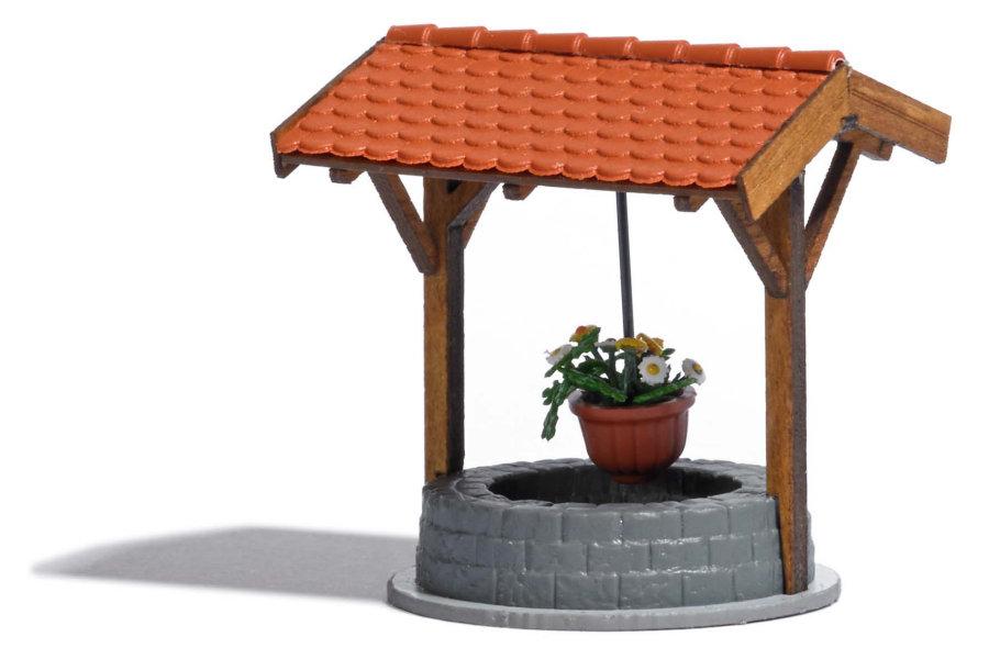 Busch Old well with flower pot 1524