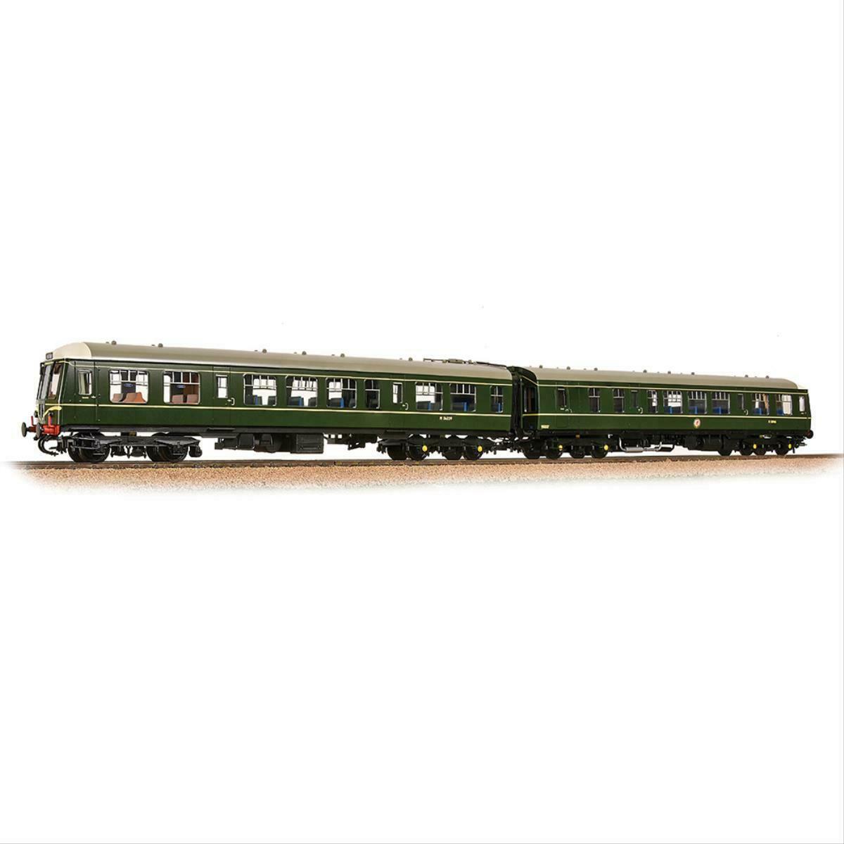 Bachmann 32-900C Class 108 2-Car DMU BR Green Speed Whiskers