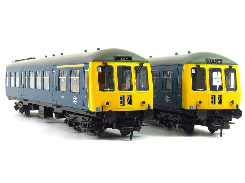 Bachmann 32-904DC Class 108 2 Car DMU in BR Blue DCC Fitted