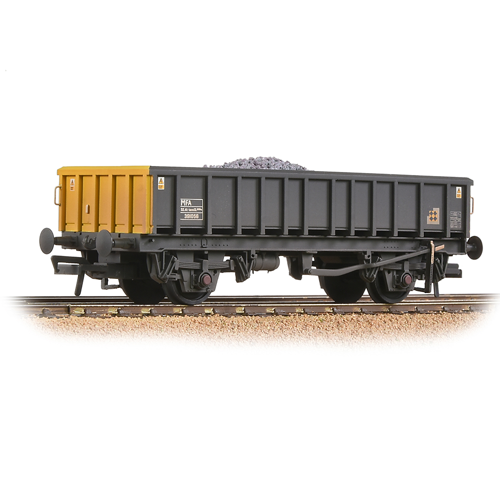 Bachmann 38-015 MFA Open Wagon BR Railfreight Coal Sector With Load