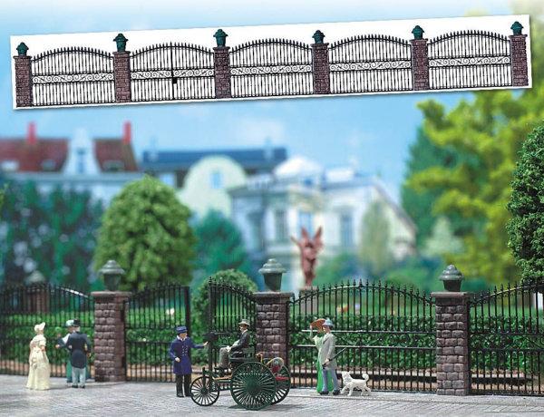 Busch Ornamental Fence With Brick Pillars & Gate 6016