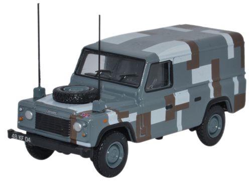 Oxford Diecast Land Rover Defender Berlin Scheme 76DEF012