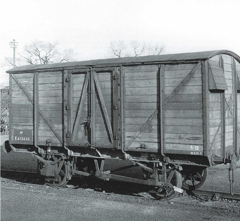 Oxford Rail 76GEGV002 NE GER 10t Covered Van 630616