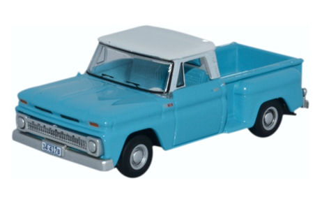 Oxford Diecast Chevrolet Stepside Pick Up 1965 Light Blue/White 87CP65001