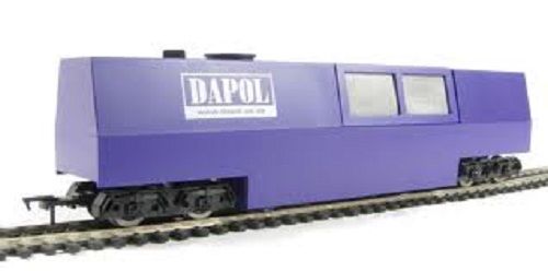 Dapol HO/OO Gauge DCC Ready 5 Way Track Cleaning Coach B800